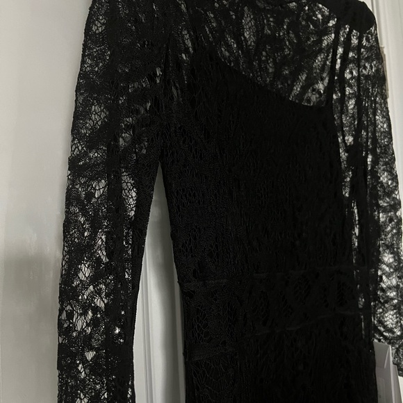 Dior Lace Dress - Picture 4 of 6